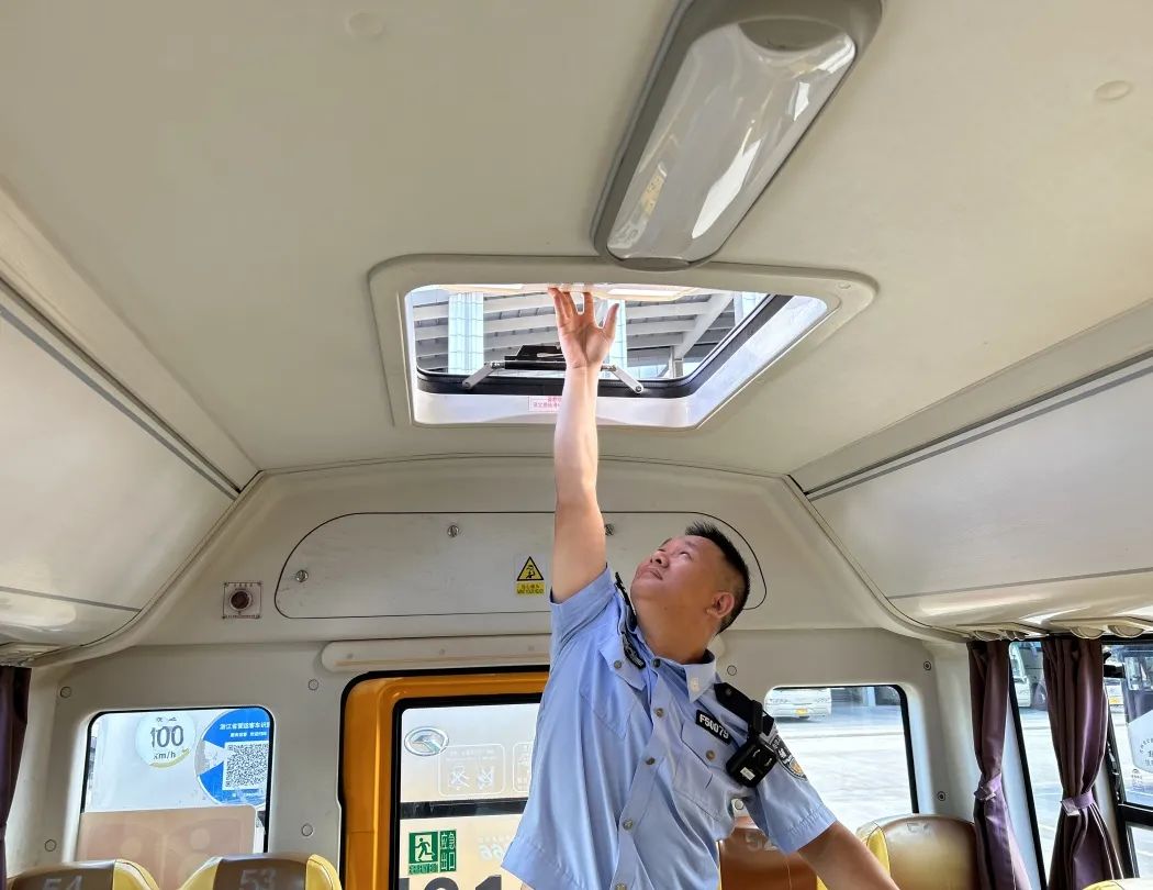 新學期將至,58輛校車接受集中“體檢” 圖片