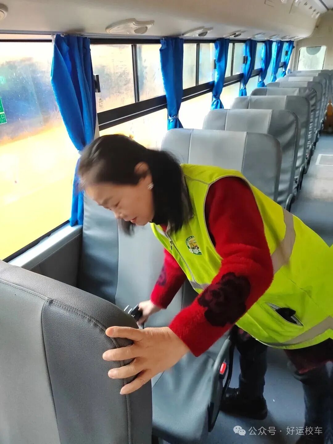 校車日常:衛生清潔 76c166e4721928cae0f5ed34d07b04db.jpg