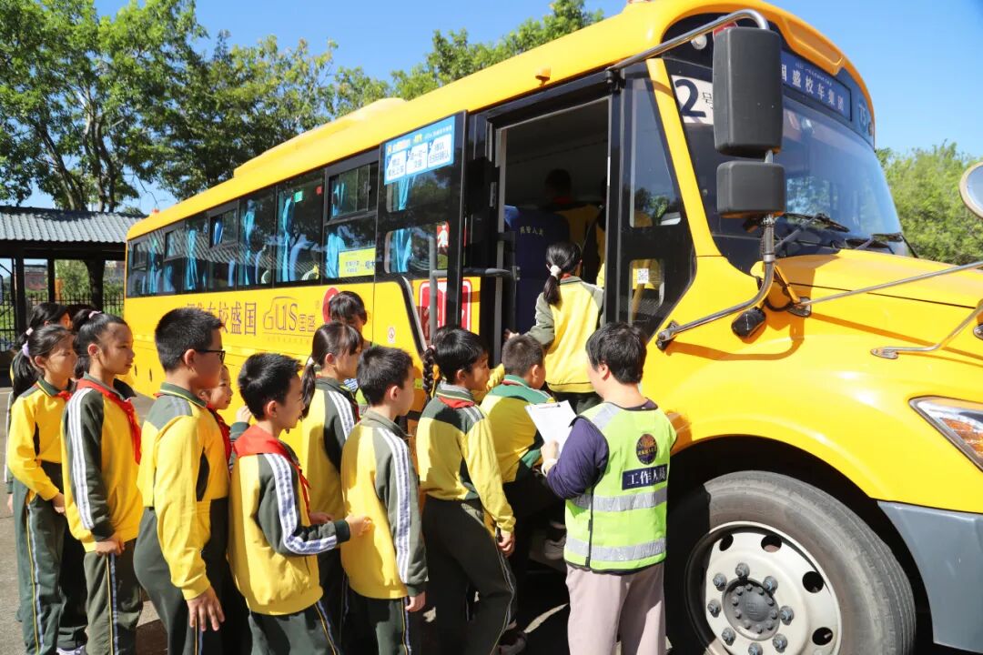 謝崗鎮加強校車駕駛員安全培訓 護航學生平安出行 謝崗鎮加強校車駕駛員安全培訓 護航學生平安出行